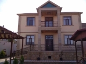 İcarəyə verilir 5 otaqlı 220 m2 həyət evi Badamdar