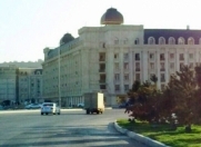 İcarəyə verilir 2 otaqlı 85 m2 yeni tikili Bayıl