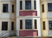 İcarəyə verilir 5 otaqlı 500 m2 həyət evi Xalqlar Dostluğu m.