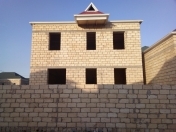 Satılır 4 otaqlı 200 m2 həyət evi Masazır