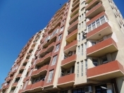 Satılır 2 otaqlı 50 m2 yeni tikili Azadlıq prospekti m.