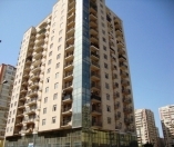 Satılır 3 otaqlı 132 m2 yeni tikili Elmlər Akademiyası m.