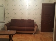 İcarəyə verilir 1 otaqlı 32 m2 köhnə tikili Xalqlar Dostluğu m.