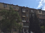 Satılır 3 otaqlı 90 m2 köhnə tikili Metropark