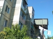 Satılır 4 otaqlı 100 m2 köhnə tikili Neftçilər m.