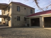 Satılır 8 otaqlı 220 m2 həyət evi Masazır