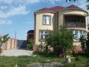 Satılır 8 otaqlı 240 m2 həyət evi Sumqayıt
