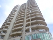 Satılır 6 otaqlı 430 m2 yeni tikili 28 May m.