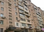 Satılır 2 otaqlı 60 m2 köhnə tikili 8 km