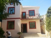 Satılır 5 otaqlı 216 m2 həyət evi Badamdar