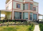 Satılır 5 otaqlı 400 m2 bağ evi Türkan
