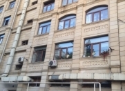 Satılır 3 otaqlı 75 m2 köhnə tikili Hüseyn Cavid parkı