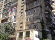 Satılır 3 otaqlı 90 m2 köhnə tikili 8 mkr