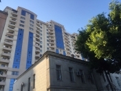 Satılır 4 otaqlı 180 m2 yeni tikili Nərimanov r.