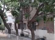 Satılır 2 otaqlı 42 m2 köhnə tikili Dövlət Statistika Komitəsi