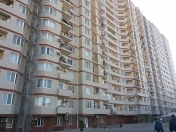 Satılır 2 otaqlı 78 m2 yeni tikili 9 mkr