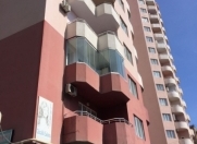 Satılır 2 otaqlı 58 m2 yeni tikili Elmlər Akademiyası m.