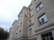 Satılır 3 otaqlı 85 m2 köhnə tikili Dövlət Statistika Komitəsi