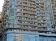 İcarəyə verilir 5 otaqlı 220 m2 yeni tikili Gənclik m.