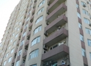 İcarəyə verilir 4 otaqlı 190 m2 yeni tikili Şah İsmayıl Xətai m.