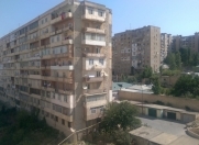 Satılır 4 otaqlı 100 m2 köhnə tikili Y.Günəşli