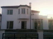 Satılır 5 otaqlı 200 m2 bağ evi Şüvəlan