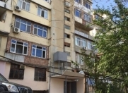 Satılır 2 otaqlı 45 m2 köhnə tikili 9 mkr