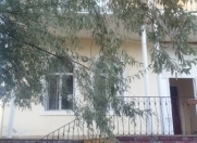 İcarəyə verilir 4 otaqlı 300 m2 həyət evi Badamdar