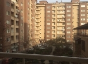 Satılır 3 otaqlı 150 m2 yeni tikili Bakı Dövlət Universiteti