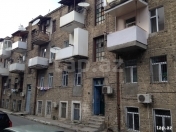 İcarəyə verilir 2 otaqlı 46 m2 köhnə tikili Bayıl parkı