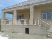 Satılır 3 otaqlı 115 m2 həyət evi Saray