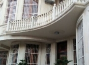 Satılır 8 otaqlı 600 m2 həyət evi 6 mkr