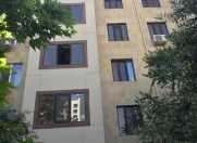 Satılır 1 otaqlı 30 m2 köhnə tikili Elmlər Akademiyası m.