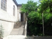 Satılır 10 otaqlı 200 m2 həyət evi Şüvəlan Park ticarət mərkəzi