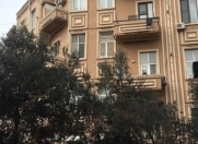 Satılır 3 otaqlı 110 m2 köhnə tikili Nəsimi bazarı