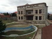 Satılır 11 otaqlı 1280 m2 villa Şüvəlan