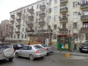 Satılır 1 otaqlı 35 m2 köhnə tikili Nizami m.