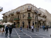 İcarəyə verilir 3 otaqlı 90 m2 köhnə tikili Sahil m.