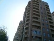 İcarəyə verilir 1 otaqlı 70 m2 yeni tikili Bakı Dövlət Universiteti