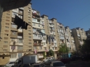 Satılır 3 otaqlı 80 m2 köhnə tikili İnşaatçılar m.