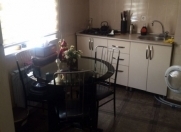 İcarəyə verilir 2 otaqlı 85 m2 köhnə tikili Axundov bağı