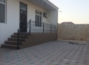 Satılır 4 otaqlı 155 m2 həyət evi Azadlıq meydanı
