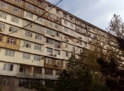 Satılır 4 otaqlı 110 m2 köhnə tikili 8 mkr