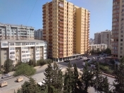 Satılır 3 otaqlı 70 m2 köhnə tikili İnşaatçılar m.