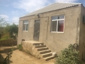 Satılır 3 otaqlı 81 m2 bağ evi Novxanı