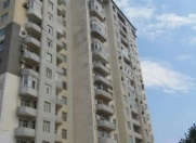 Satılır 2 otaqlı 75 m2 yeni tikili İnşaatçılar m.