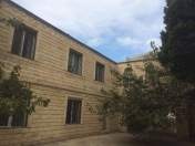 Satılır 5 otaqlı 3000 m2 bağ evi Abşeron r.