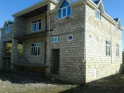 İcarəyə verilir 3 otaqlı 120 m2 həyət evi Xaçmaz