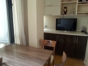 İcarəyə verilir 4 otaqlı 80 m2 köhnə tikili Gənclik m.