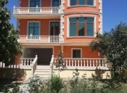 Satılır 9 otaqlı 360 m2 həyət evi 20 yanvar m.